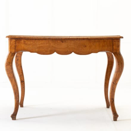 18th Century Burr Ash Table CO0622059