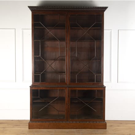 18th Century Chippendale Period Mahogany Bookcase BK105377