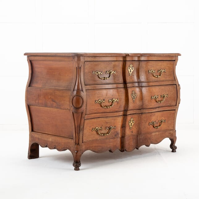 18th Century French Cherrywood Bombe Commode CC0623506