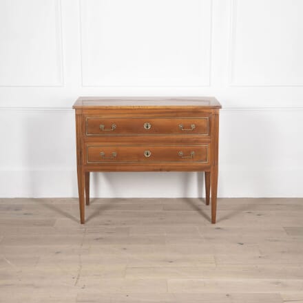 19th Century French Provincial Walnut Commode CC5233108