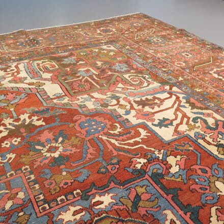 19th Century Heriz Carpet RT4930178