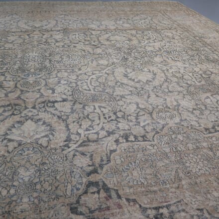19th Century Persian Isfahan Carpet RT4927347