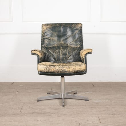 20th Century Faded Green Leather Armchair CH7029880