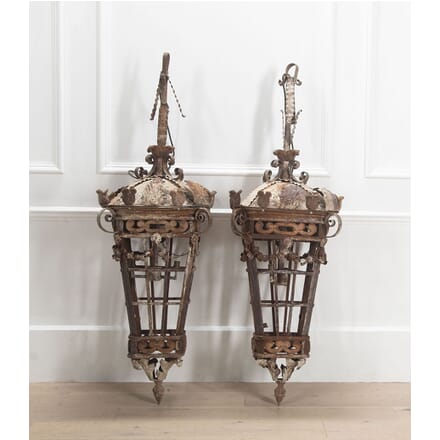 20th Century Wrought and Cast Iron Lanterns LL0434405