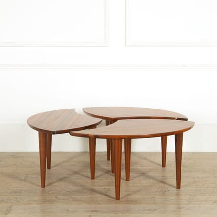 3 Part Modernist Coffee Table CT059112