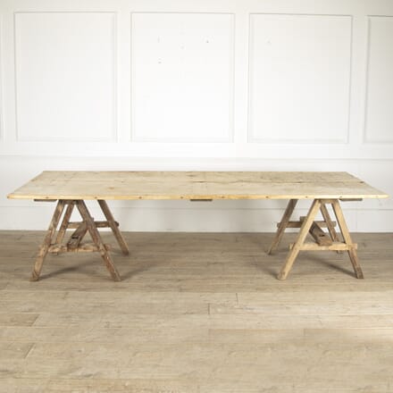 Lime Wood Trestle Table TS0212163