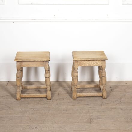 Pair of 20th Century Bleached Oak Side Tables CO8421719