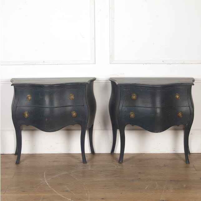 Pair of Painted Bombe Commodes CC4319676