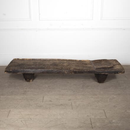 20th Century African Carved Wooden Bed DA3024895