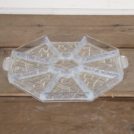 20th Century Opalescent Glass Hors D’Oeuvre Serving Dish DA5826042