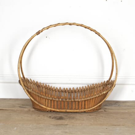 Bamboo Basket with Oval Handle DA2917499