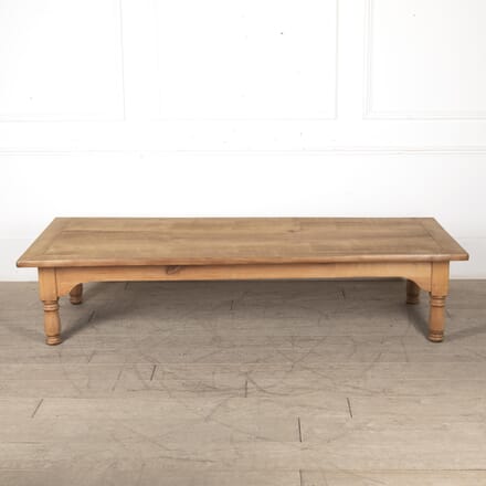 19th Century French Cherry Wood Coffee Table CT5223363