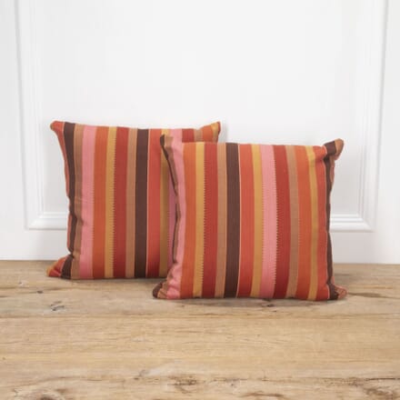 Contemporary Upholstered Stripe Cushion RT7033135