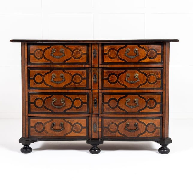 Early 18th Century Maltese Walnut and Marquetry Commode CC0634268