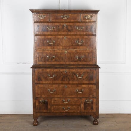 Early 18th Century Walnut Chest on Chest CC6725636
