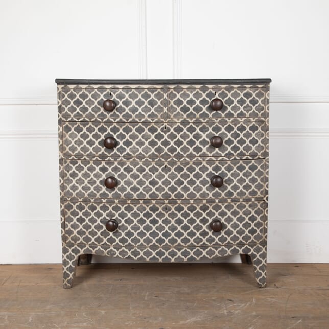 Early 19th Century English Patterned Chest of Drawers CC2028439