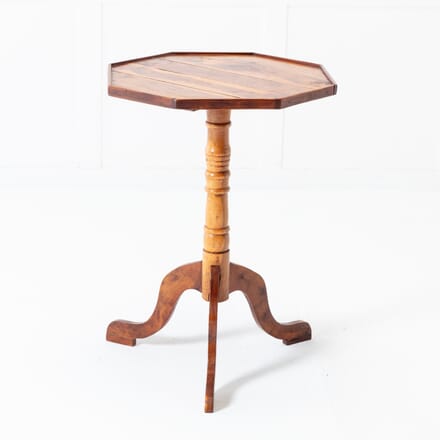 Early 19th Century Yew Tripod Table CO0622053