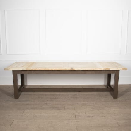Early 20th Century English Oak Dining Table TD2529262