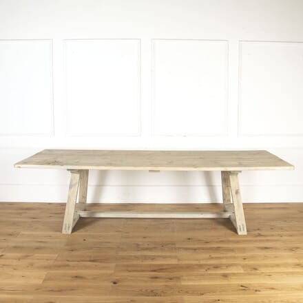 Early 20th Century French Pine Table TD9014526