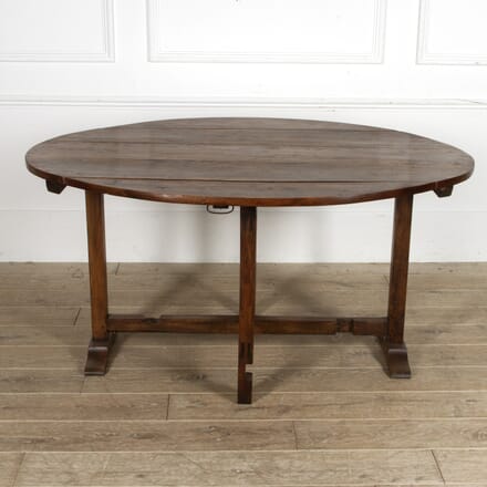 French Vigneron Table TD1517582