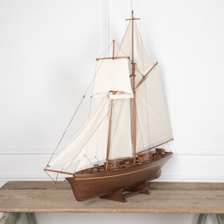Large Mid 20th Century Wooden Model of a  Pond Yacht DA2328449