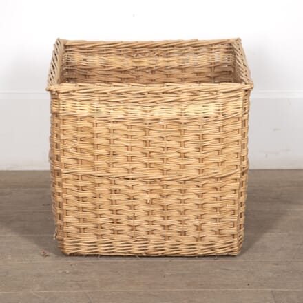 20th Century Large Wicker Log Basket with Cut Out Handles DA8823065