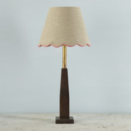Linen Scallop with Pink Trim Lampshade LL6618538