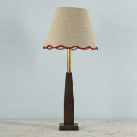 Linen Scallop with Red Trim Lampshade LL6618537