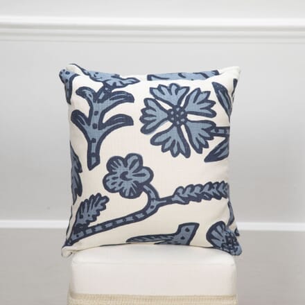 Lorfords Contemporary: Luxury Square Scatter Cushion RT9533232