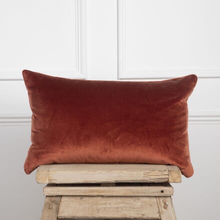 Lorfords Contemporary: Rectangular Cushion RT9530545