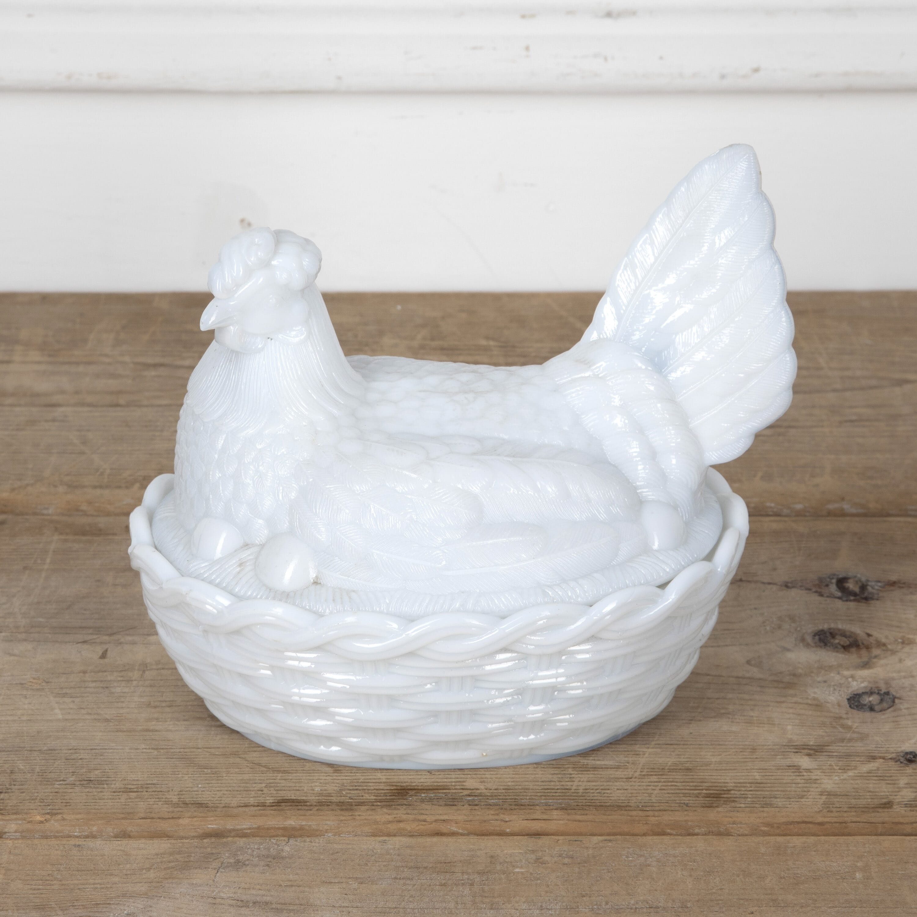 20th Century Opaline Glass Chicken Egg Basket - DA1525505