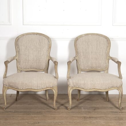 Pair of French Louis XV Fauteuils CH4416422