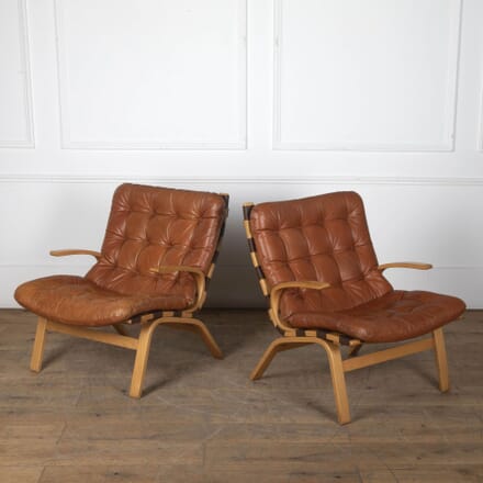 Pair of 20th Century Danish Curved Beech Tan Leather Chairs By Farstrup Mobler CH5331902