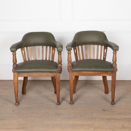 Pair of 20th Century Oak Armchairs CH7630925