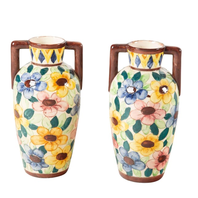 Pair of Bright Floral Vases DA7160729