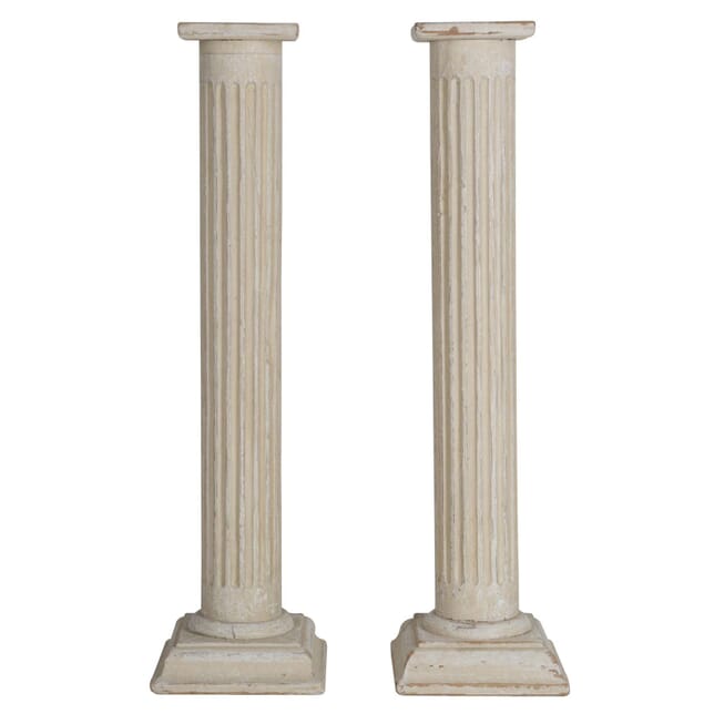 Pair Of Reeded Columns DA154184