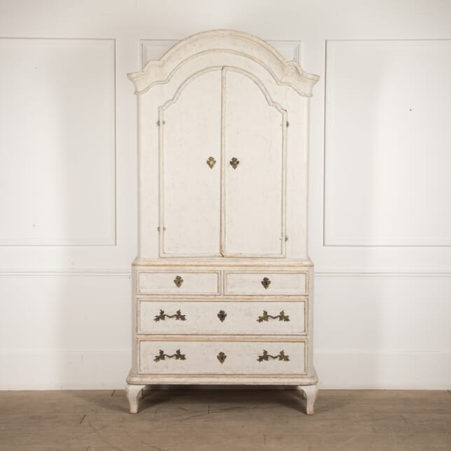 18th Century Rococo Cabinet CU6022328