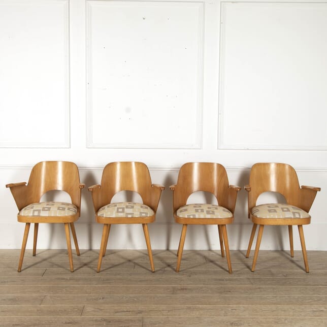 Set of Four Oswald Haerdtl Plywood Chairs CH7818175