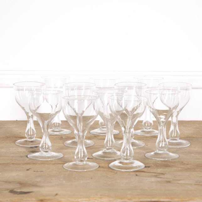 Set of Twelve French Bistro Glasses DA1522451