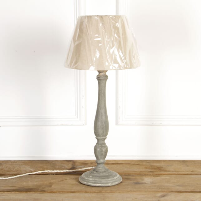 French Table Lamp with Neutral Shade LT7517405