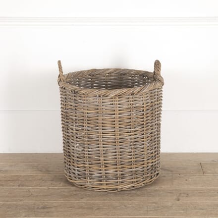 Circular Woven Willow Log Basket DA0514367