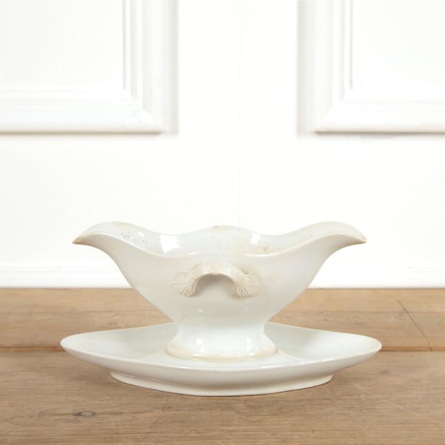 White French Sauce Boat with Drip Plate DA4461548