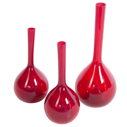Variously Sized Bottle Vases in Red DA3012057