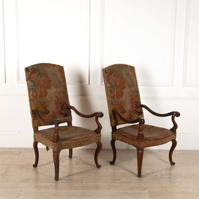 Pair of Italian 18th Century Mahogany Chairs CH417208